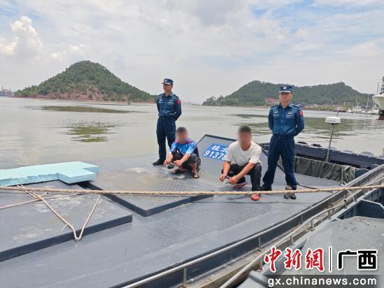 114配资网 警方查获2起涉嫌走私冻品案 涉案冻品约5.8吨